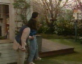 Capture from episode 1.20 - Birds of a Feather Flock to Taylor